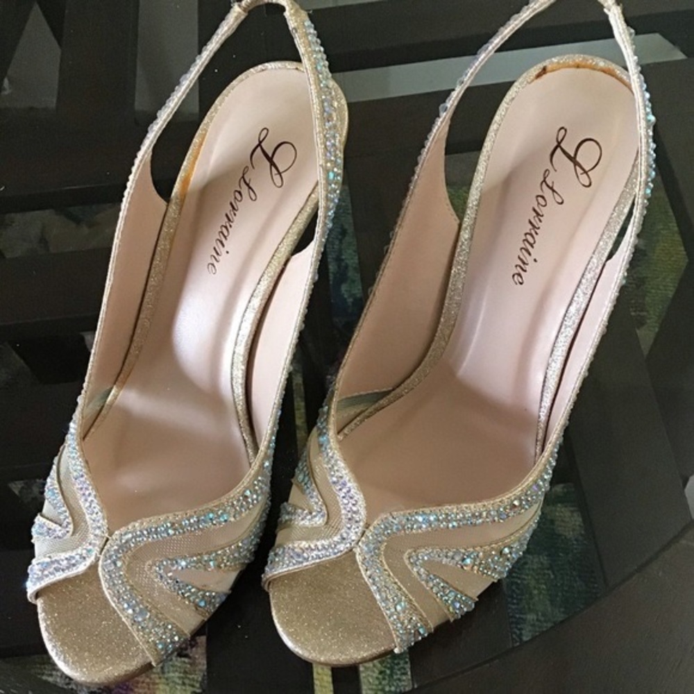 Elegant heel